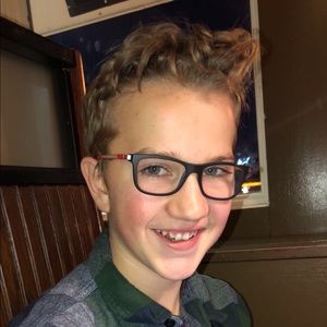 Meet your Posher, Everett